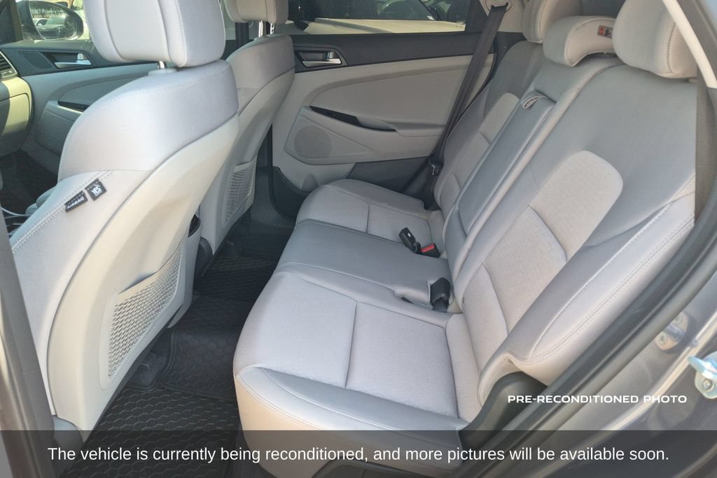 Used 2018 Hyundai Tucson Value FWD image 12