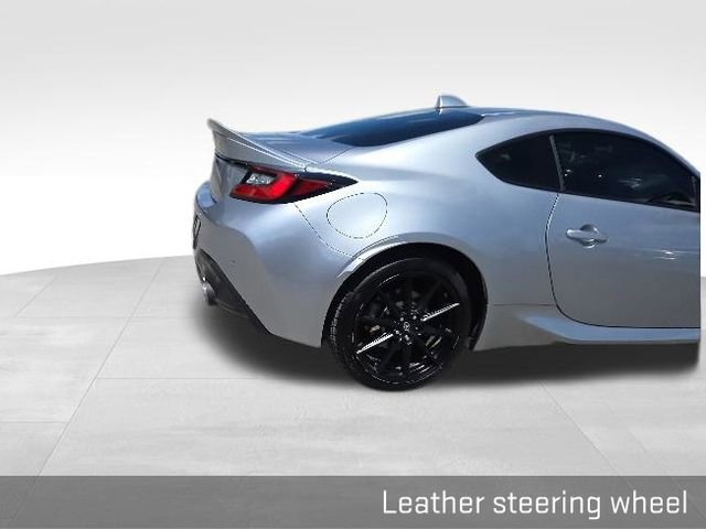 Used 2022 Toyota GR86 Premium w/ ALL Weather Mat Package (TMS) RWD image 22