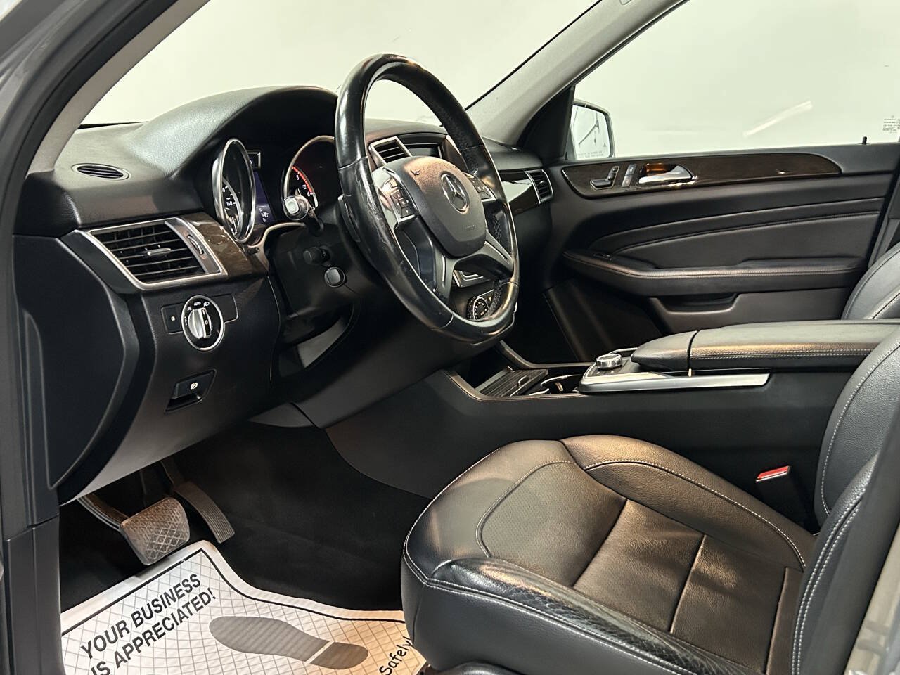 Used 2015 Mercedes-Benz ML 250 BlueTEC 4MATIC w/ Premium 1 Package image 13
