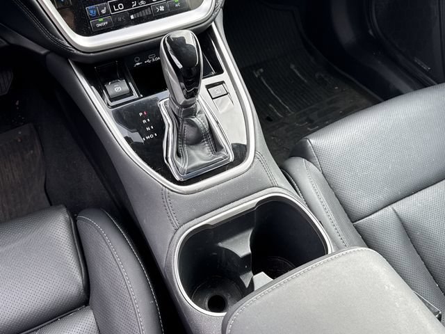 Used 2023 Subaru Outback Touring XT AWD/4WD image 19