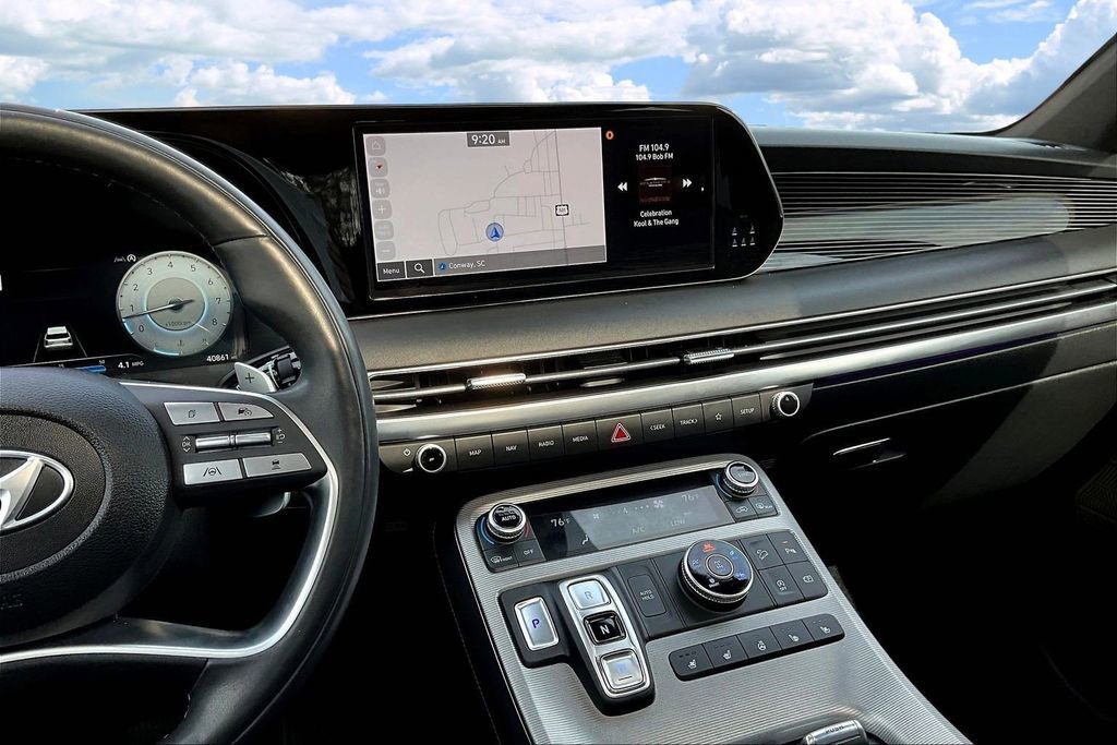 Used 2023 Hyundai Palisade Calligraphy w/ Cargo Package image 11