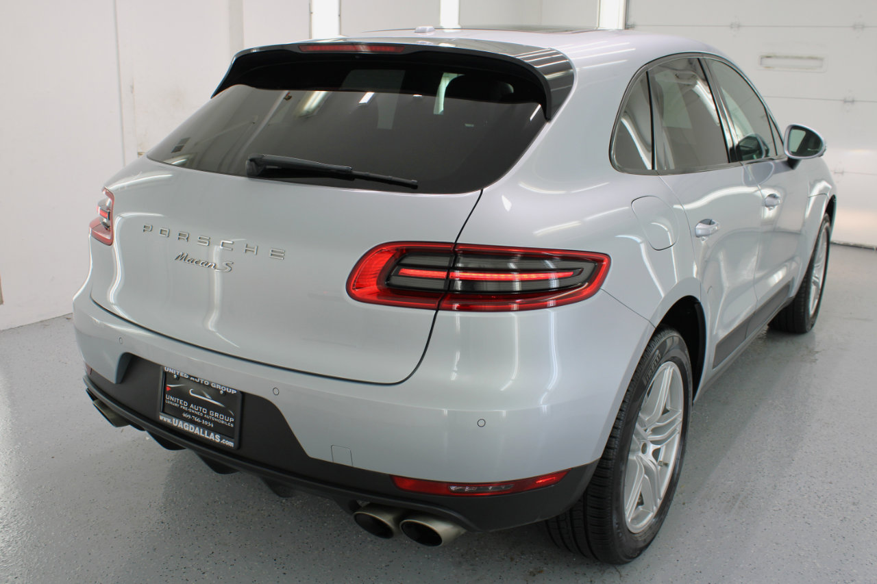 Used 2017 Porsche Macan S image 9