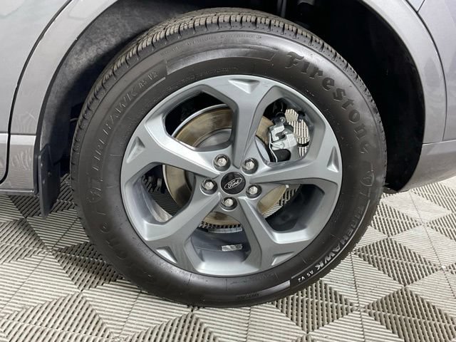 Used 2023 Ford Escape ST-Line AWD/4WD image 9