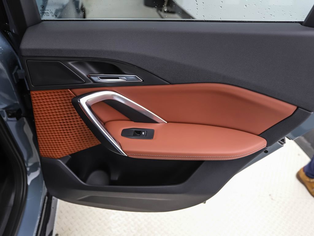 New 2026 BMW X1 xDrive28i w/ Technology Package image 23