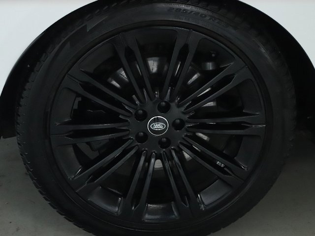 Certified 2022 Land Rover Range Rover Long Wheelbase SE image 42