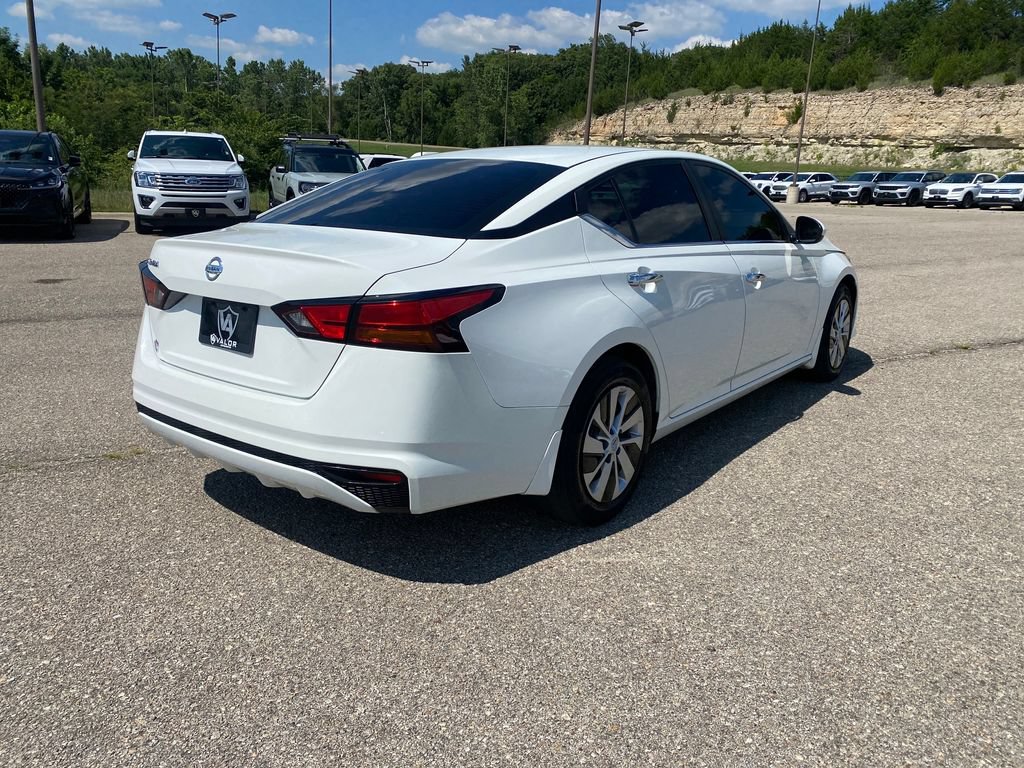 Used 2022 Nissan Altima 2.5 S FWD image 6