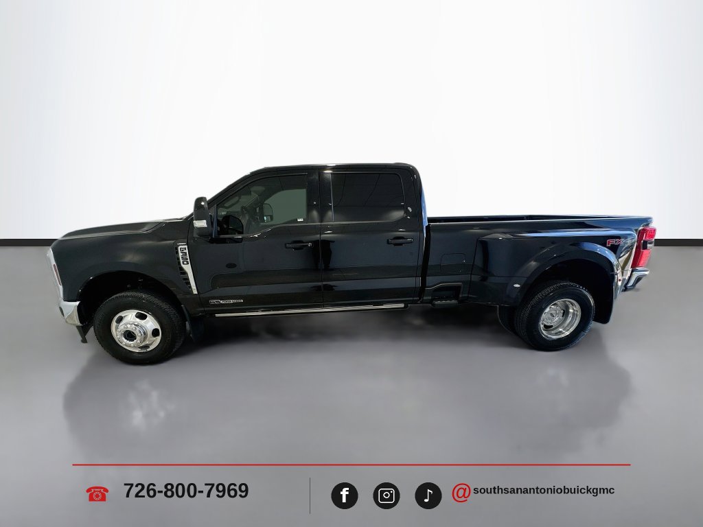 Used 2025 Ford F350 Lariat w/ Lariat Ultimate Package AWD/4WD image 4