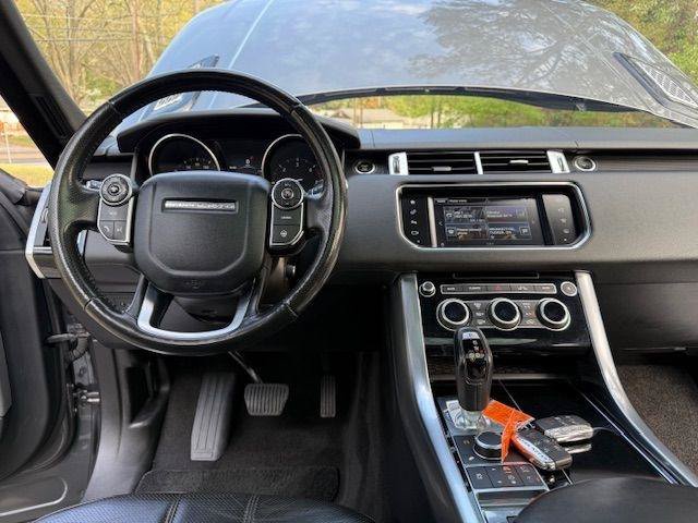 Used 2016 Land Rover Range Rover Sport HSE AWD/4WD image 7