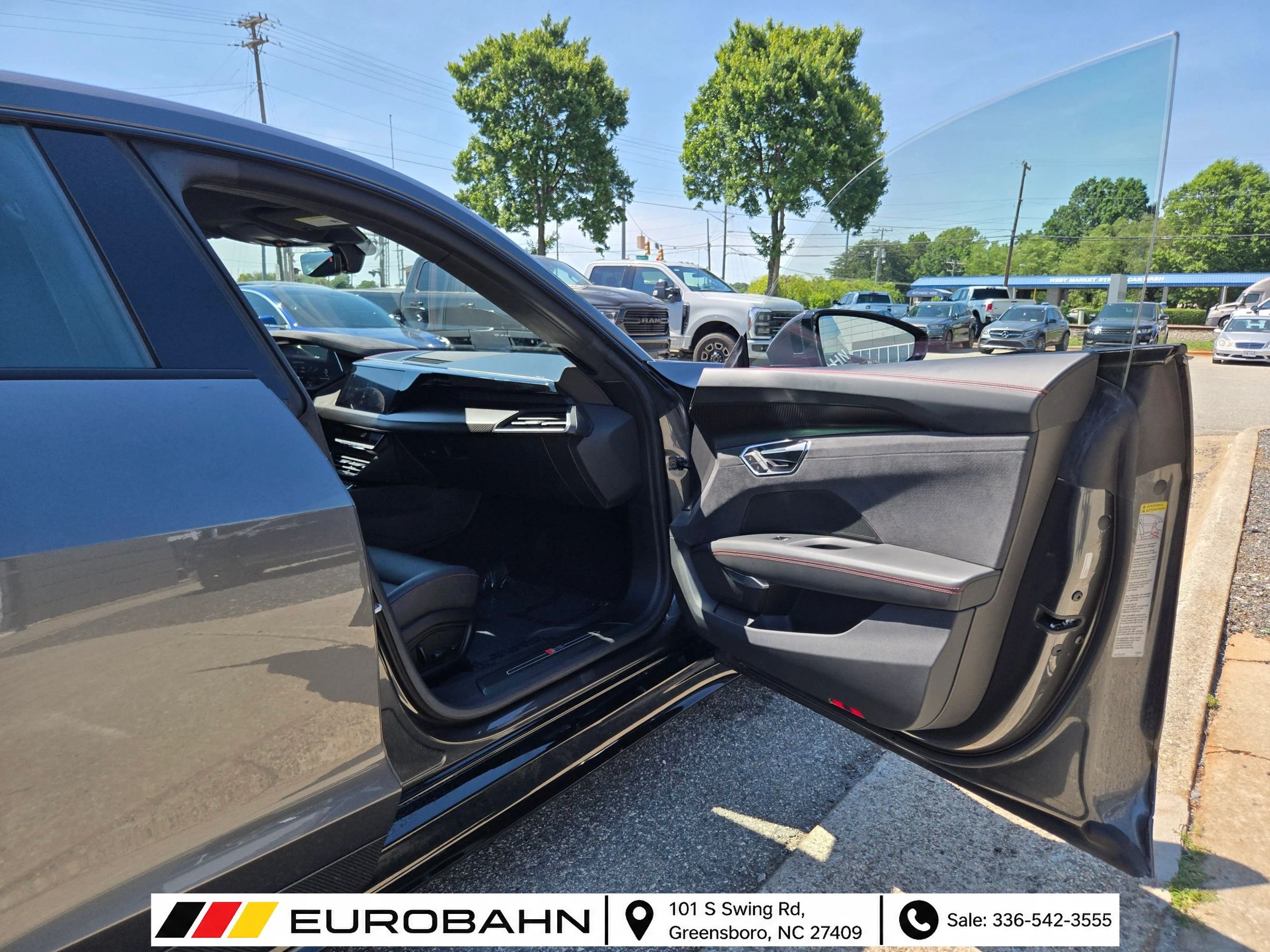 Used 2022 Audi RS e-tron GT w/ Year 1 Package AWD/4WD image 21