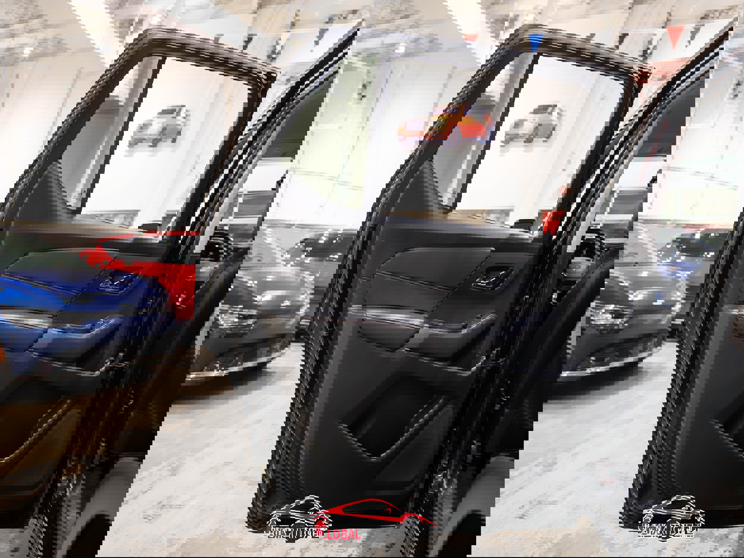 Used 2020 Chevrolet Traverse LT w/ Driver Confidence II Package image 41