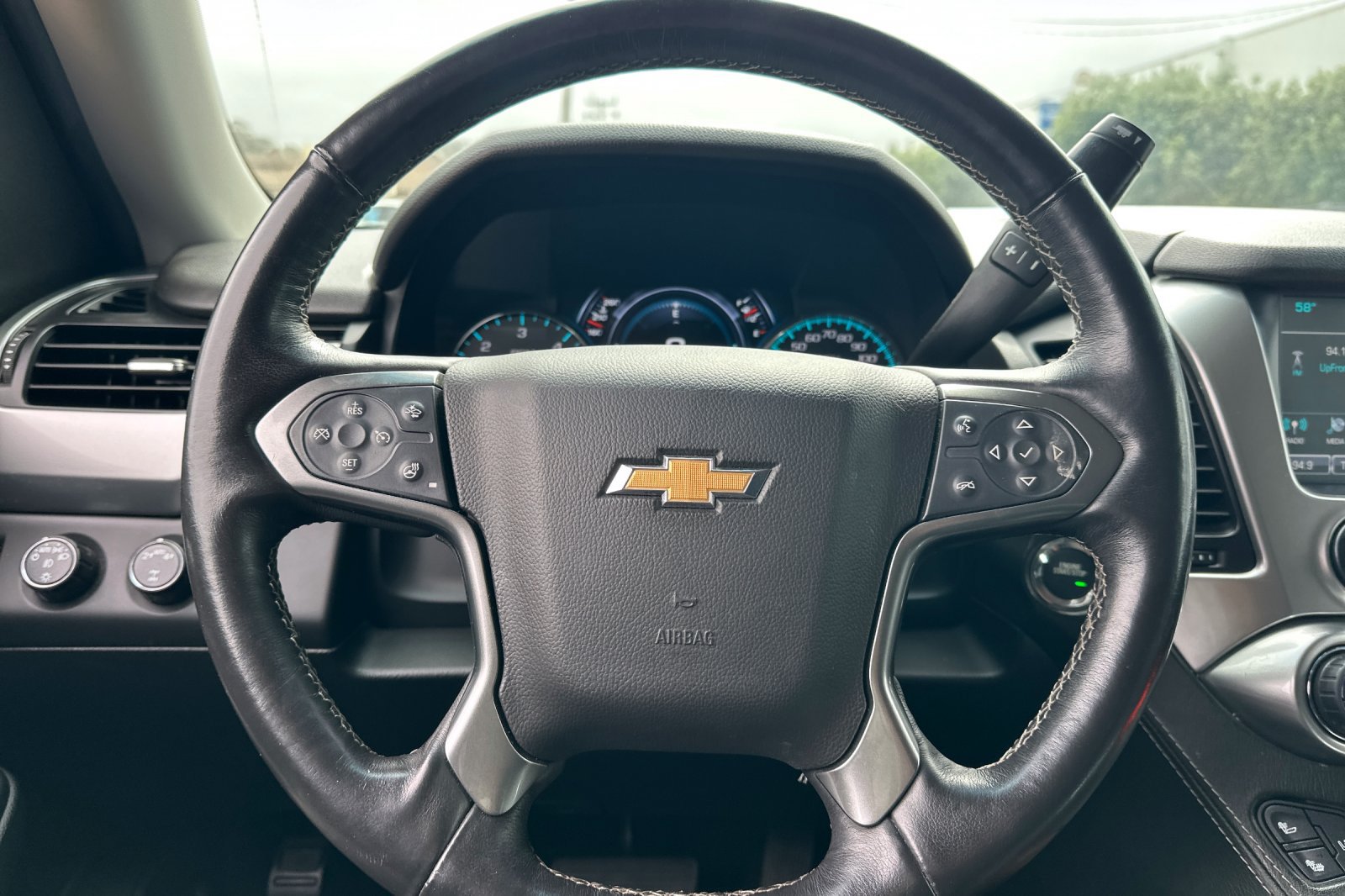 Used 2017 Chevrolet Tahoe Premier AWD/4WD image 23