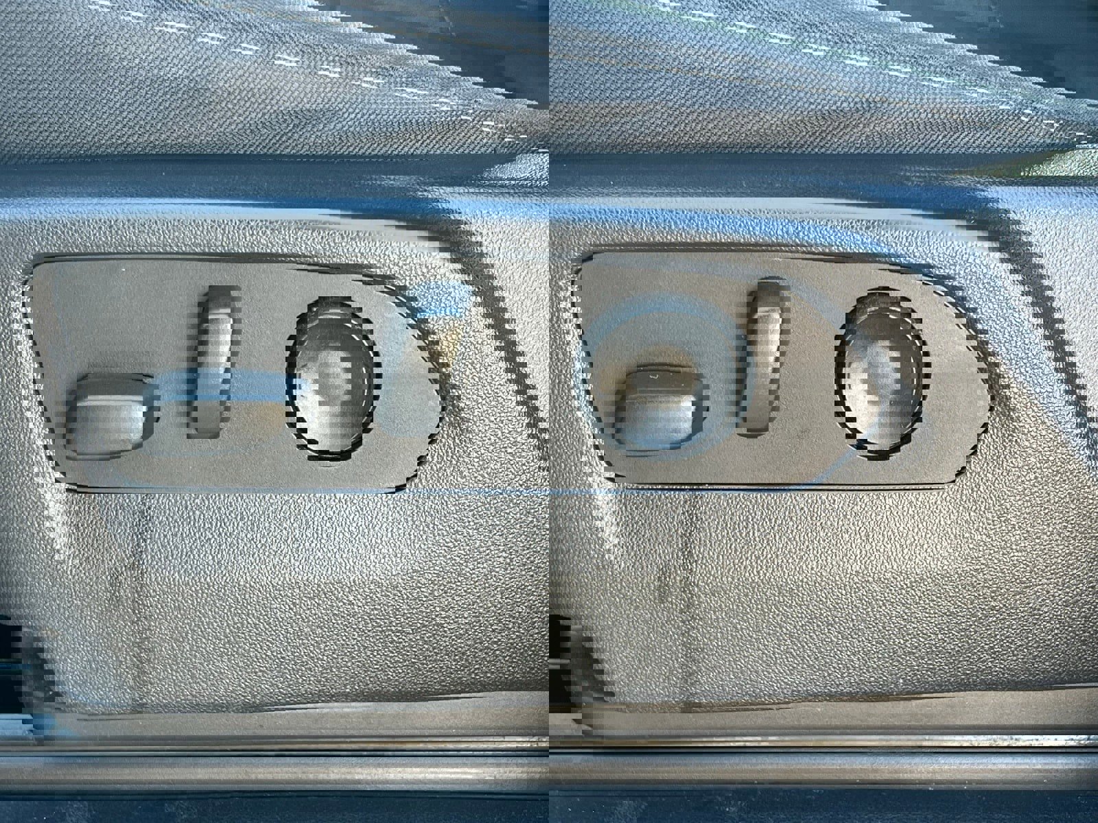 Used 2023 Chevrolet Silverado 1500 LT Trail Boss w/ Protection Package image 24