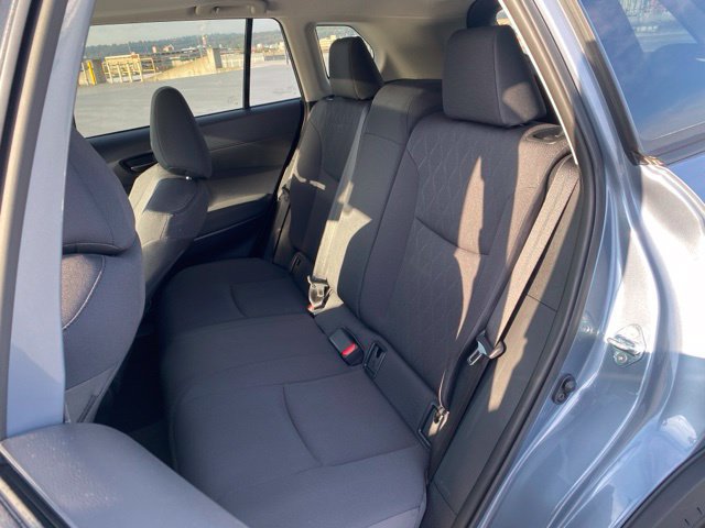 Certified 2024 Toyota Corolla Cross LE w/ Moonroof Package AWD/4WD image 22
