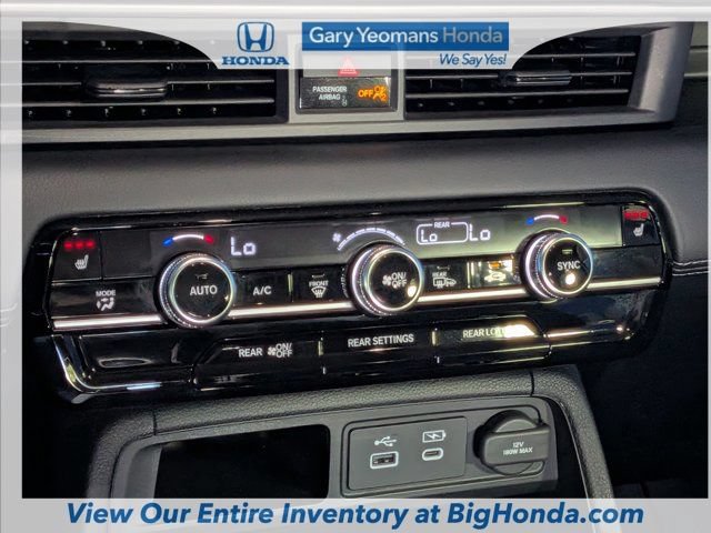 Certified 2024 Honda Pilot Touring image 23