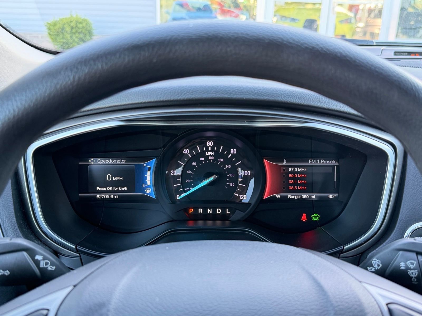 Used 2019 Ford Fusion SE image 28