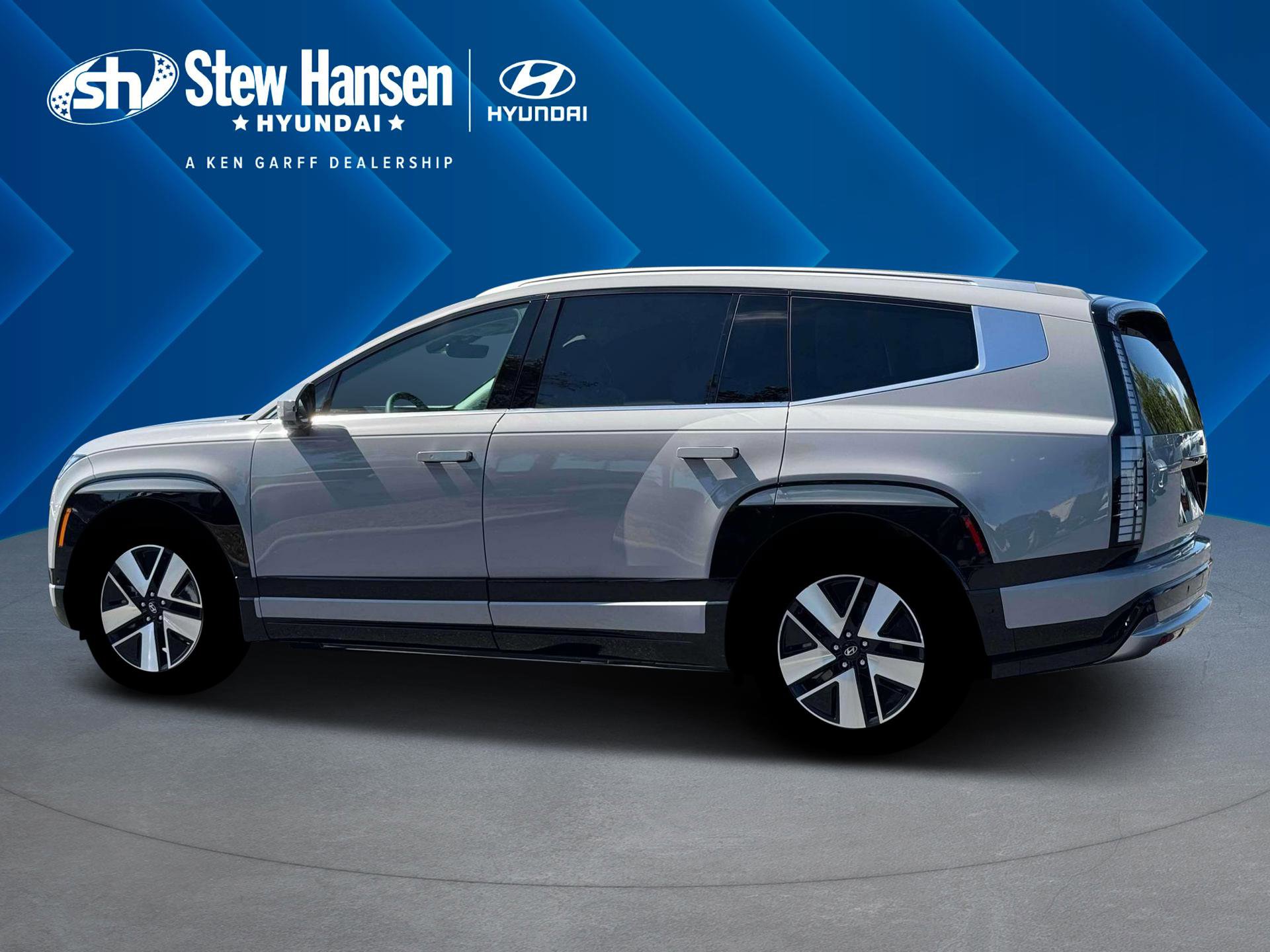 New 2026 Hyundai Ioniq 9 SEL image 5