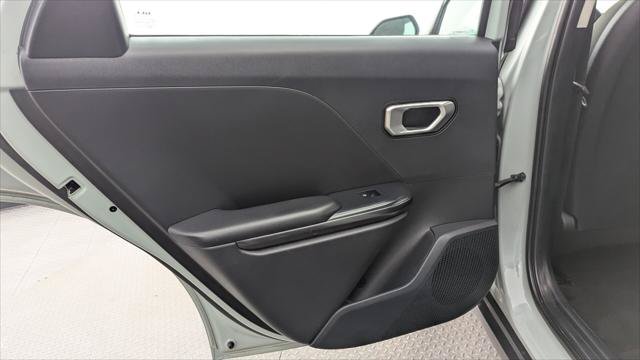 Used 2026 Kia K4 FWD image 16