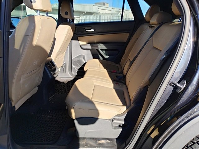 Used 2020 Volkswagen Atlas Cross Sport SEL image 7