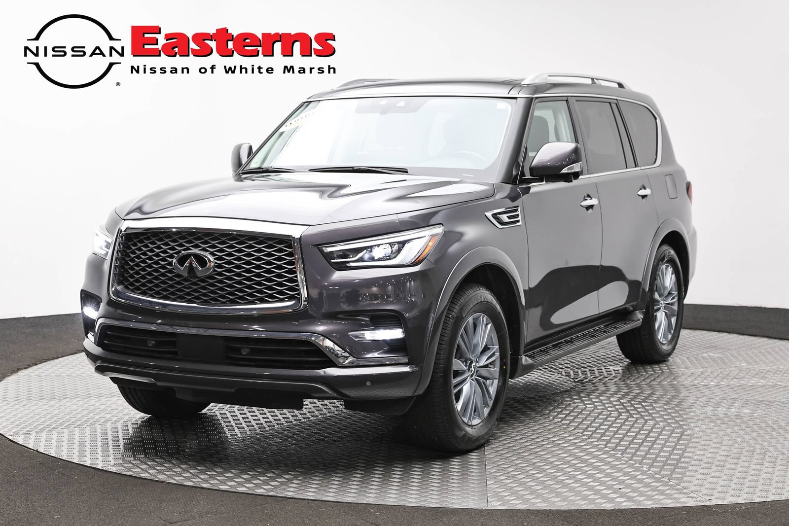 Used 2024 INFINITI QX80 Luxe RWD image 1