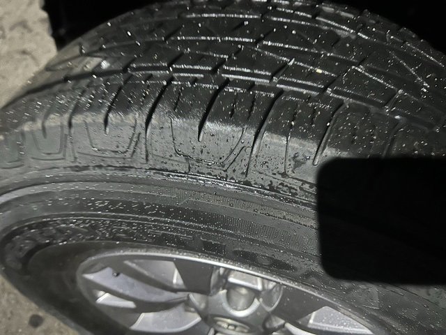 Used 2017 Toyota Tacoma SR5 image 3