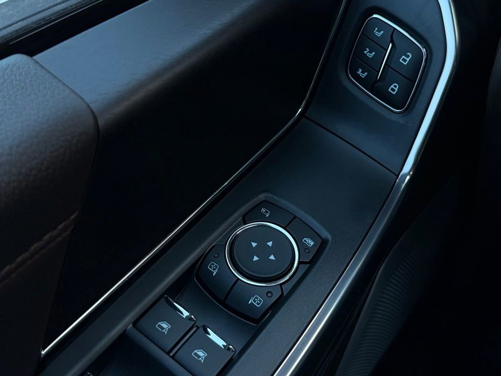 New 2025 Ford F150 King Ranch w/ FX4 Off-Road Package image 48