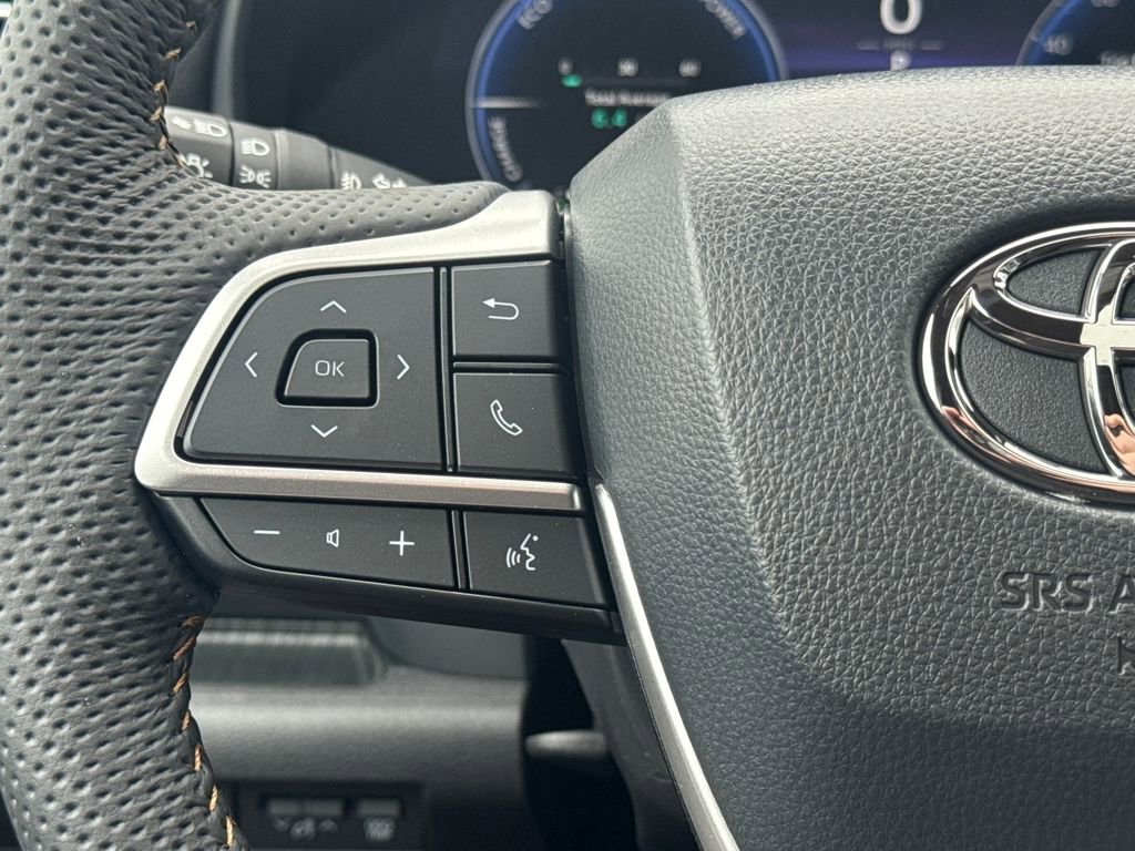 New 2026 Toyota Sienna XLE Woodland Edition image 20