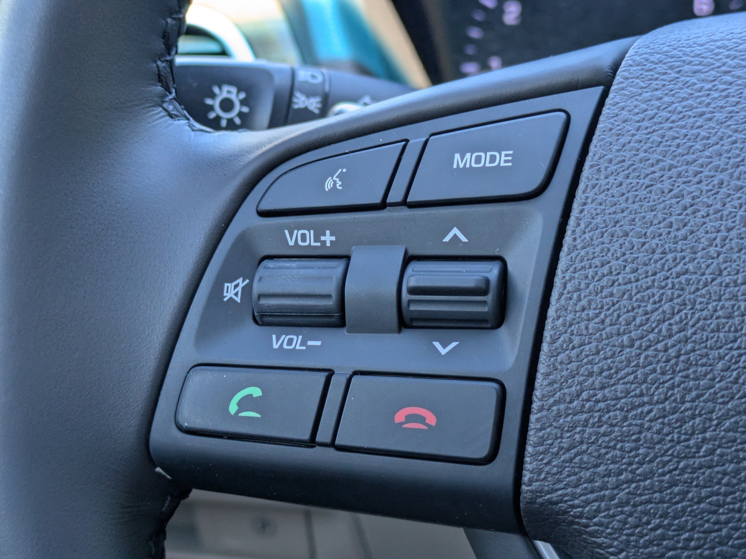 Used 2019 Genesis G80 3.8 image 23