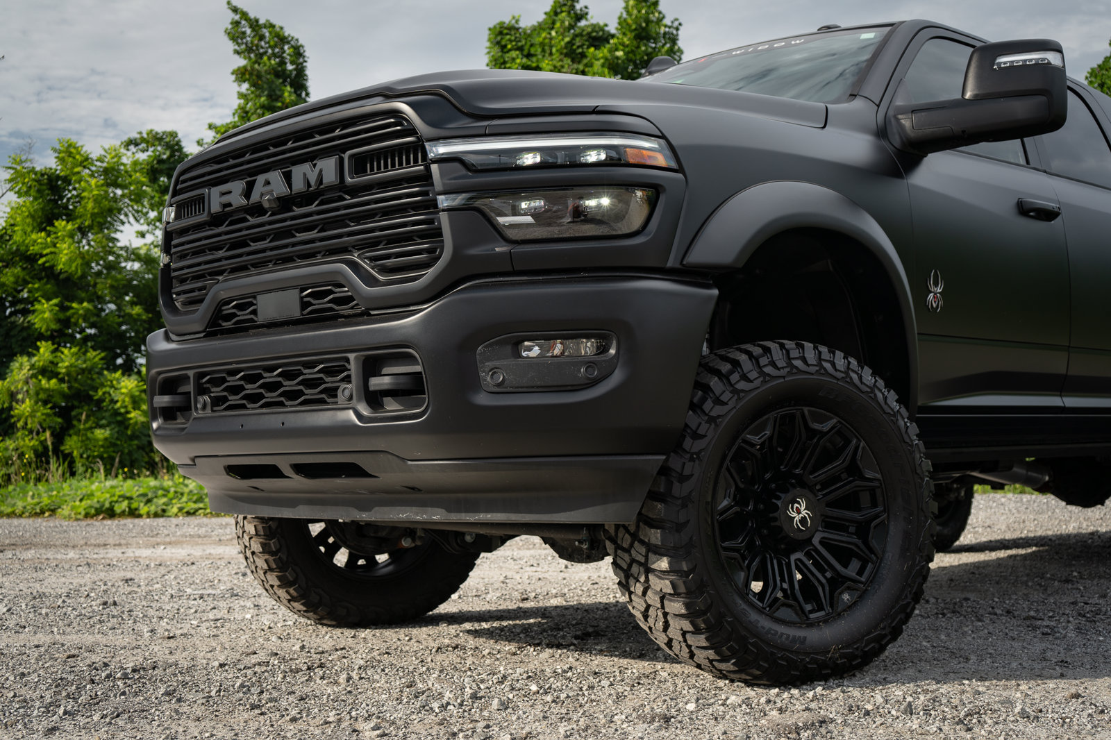 New 2026 RAM 2500 Laramie w/ Night Edition AWD/4WD image 6