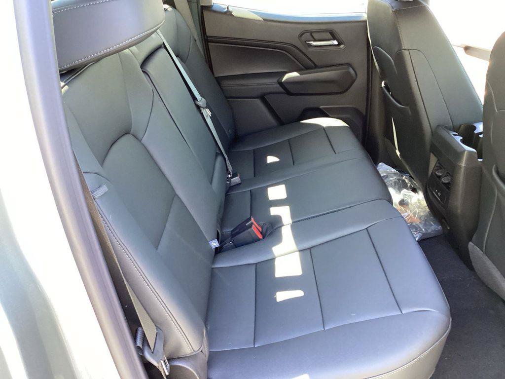 New 2026 Chevrolet Colorado LT w/ LT Convenience Package RWD image 18