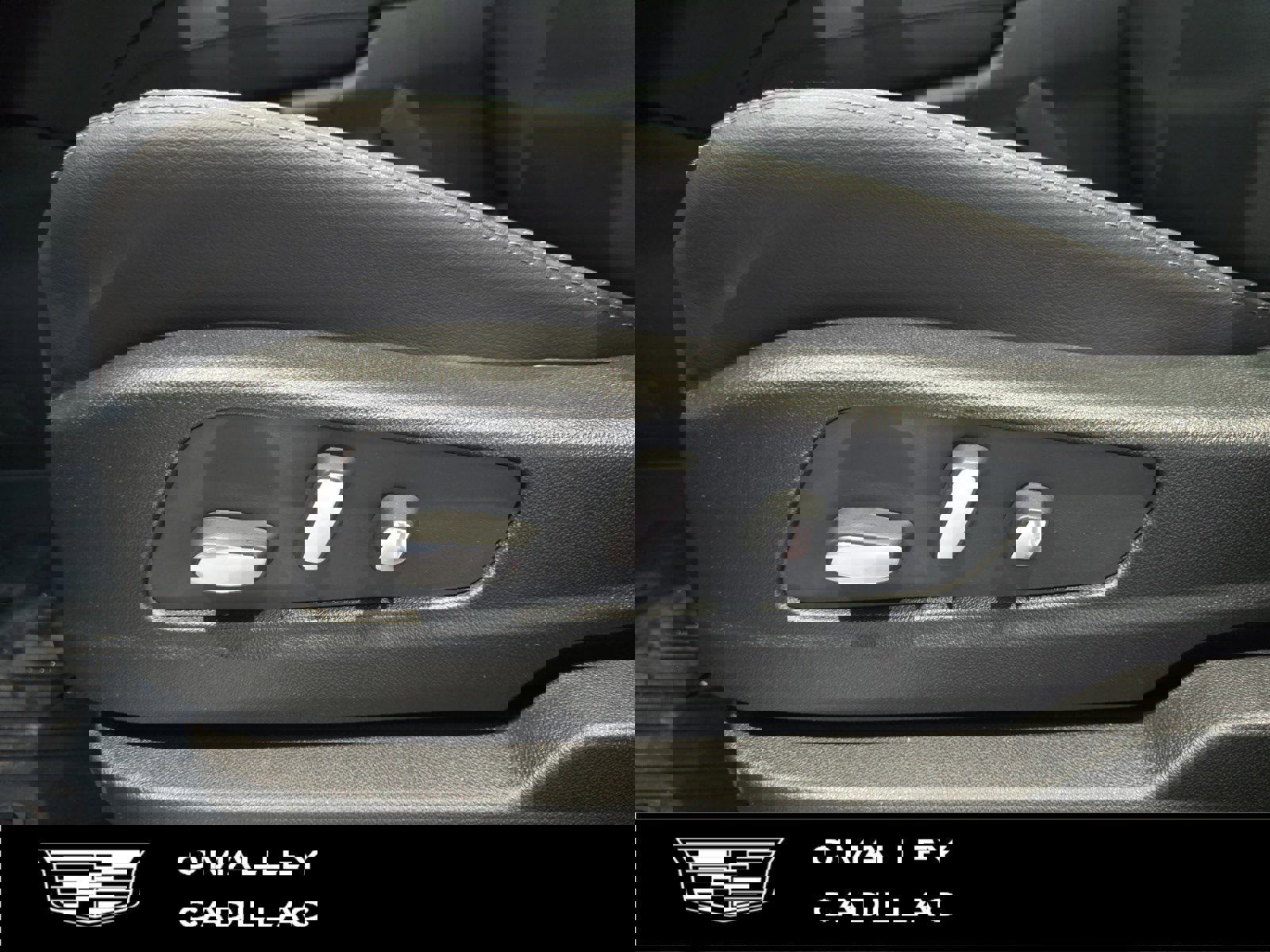 New 2026 Cadillac XT5 Premium Luxury w/ Driver Assist Package image 19