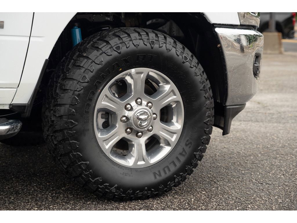 Used 2025 RAM 2500 Big Horn AWD/4WD image 10