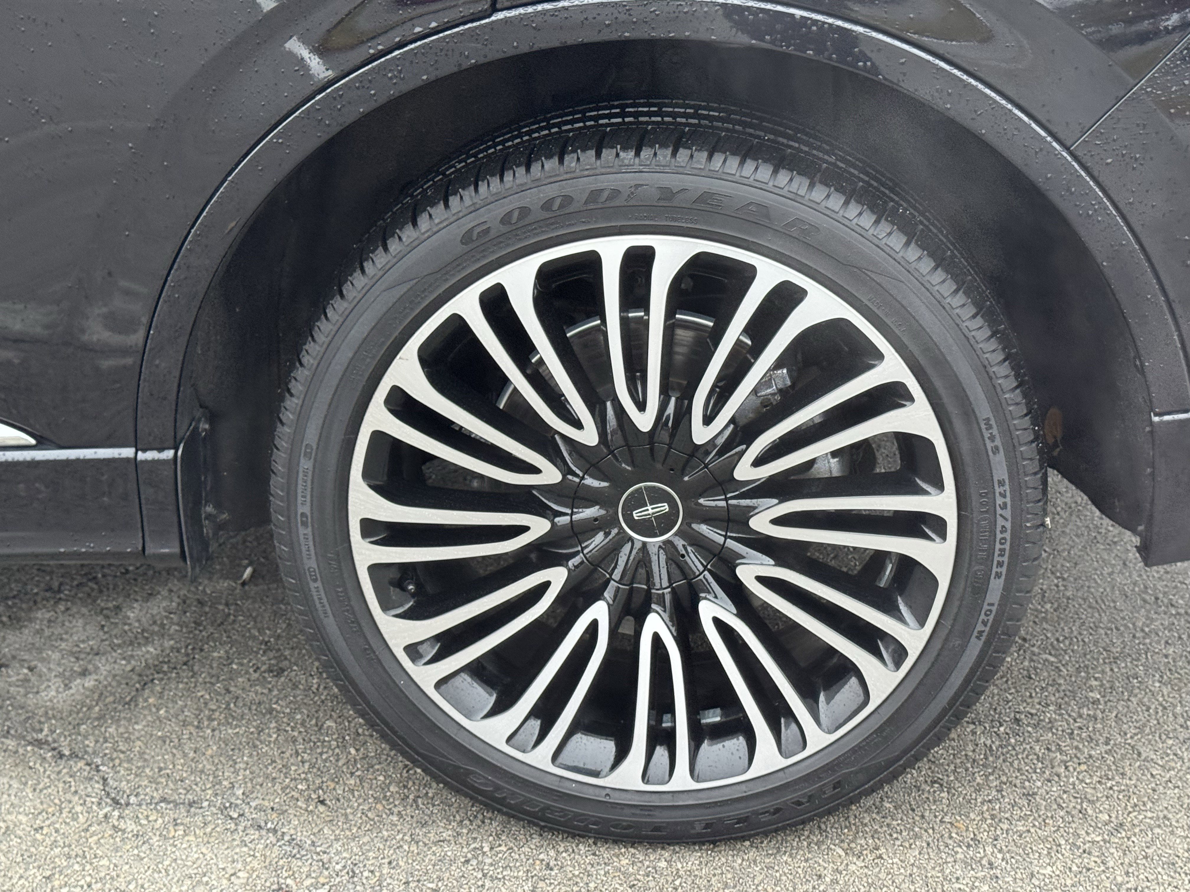 Used 2022 Lincoln Aviator Black Label w/ Dynamic Handling Package image 47