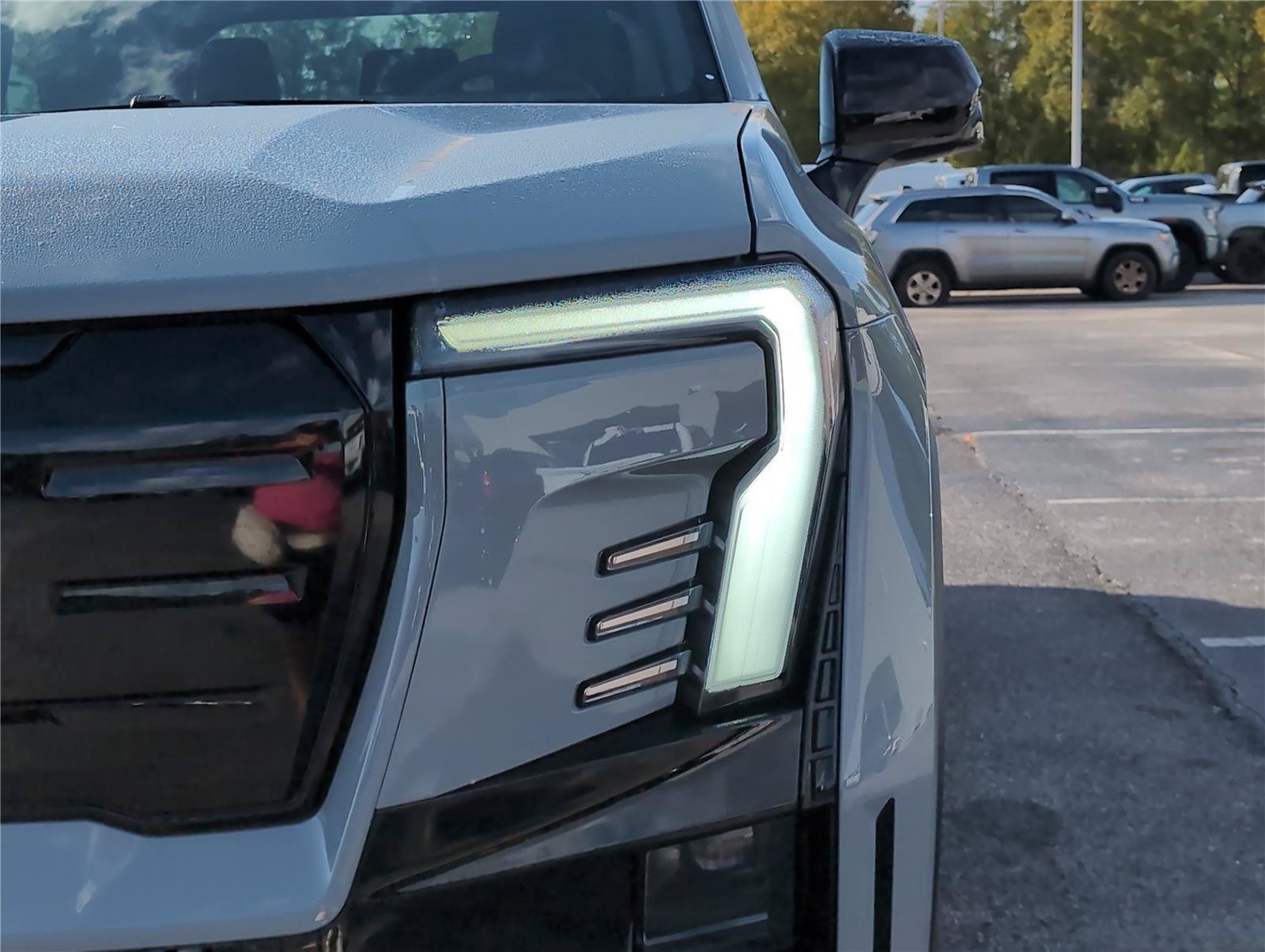New 2026 GMC Sierra EV Elevation AWD/4WD image 32