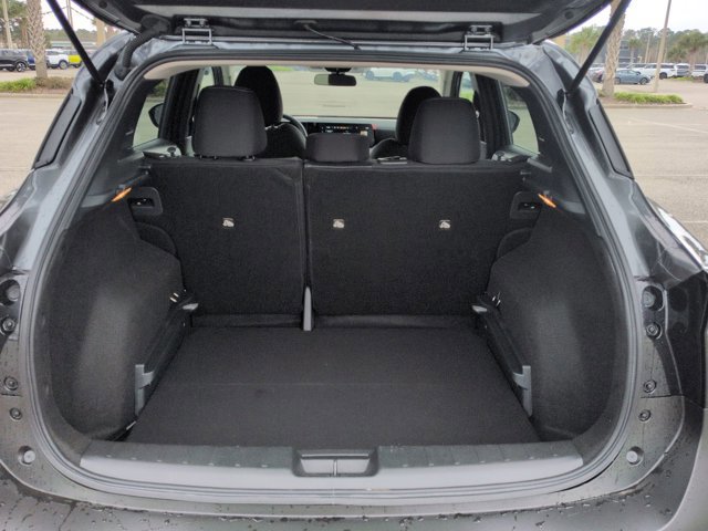 Used 2025 Nissan Kicks SV FWD image 9