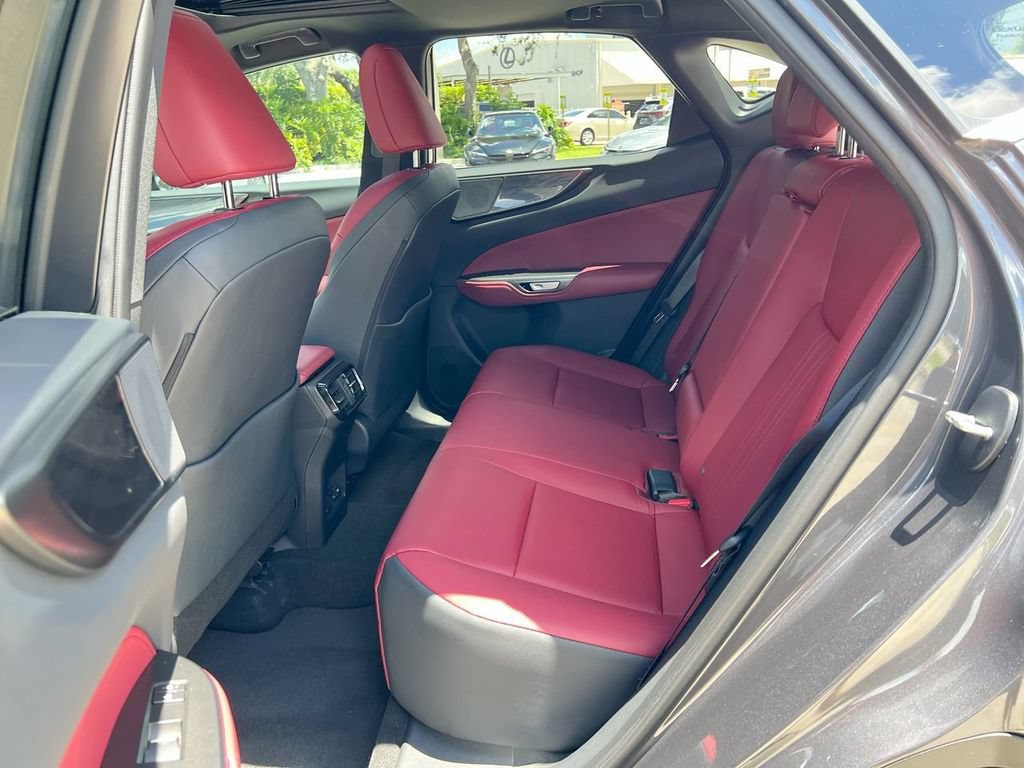 Certified 2025 Lexus NX 350 AWD w/ Accessory Package (Z2) image 19