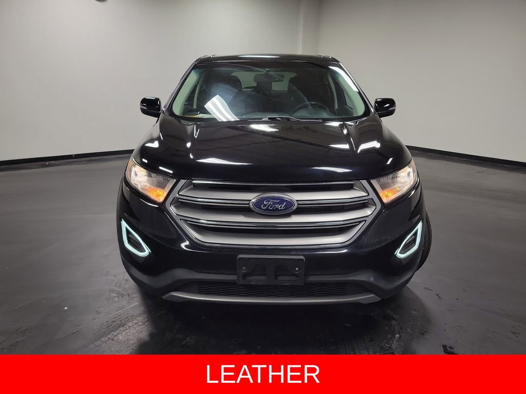 Used 2016 Ford Edge Titanium image 2