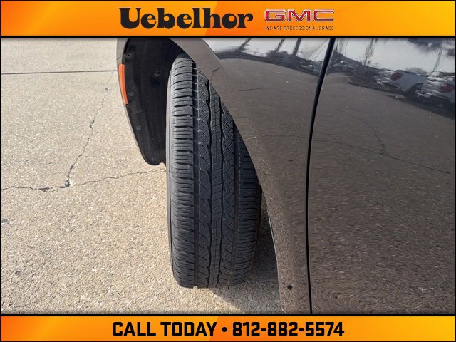 Used 2024 Chrysler Pacifica Touring-L image 25