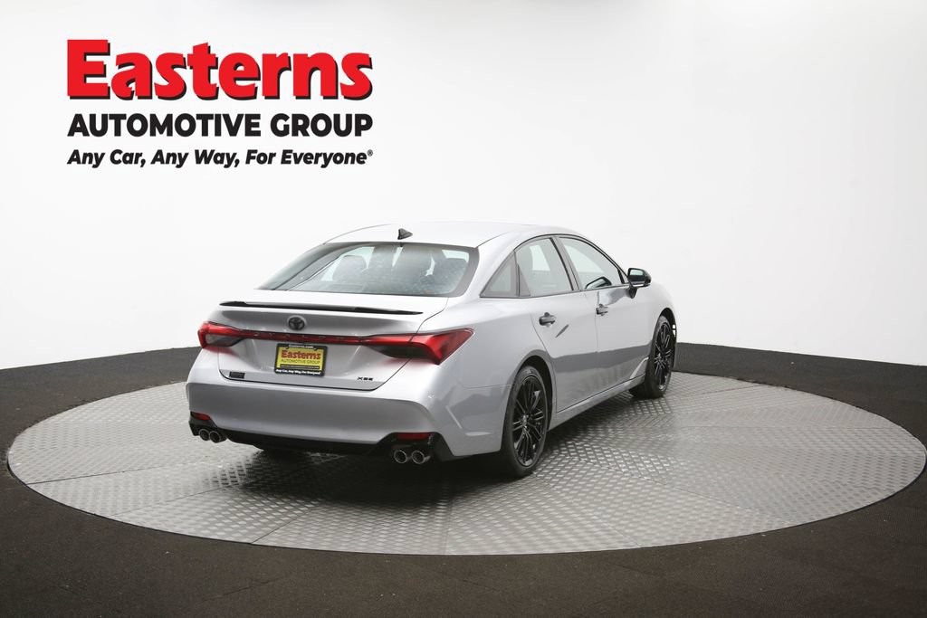 Used 2021 Toyota Avalon XSE FWD image 42