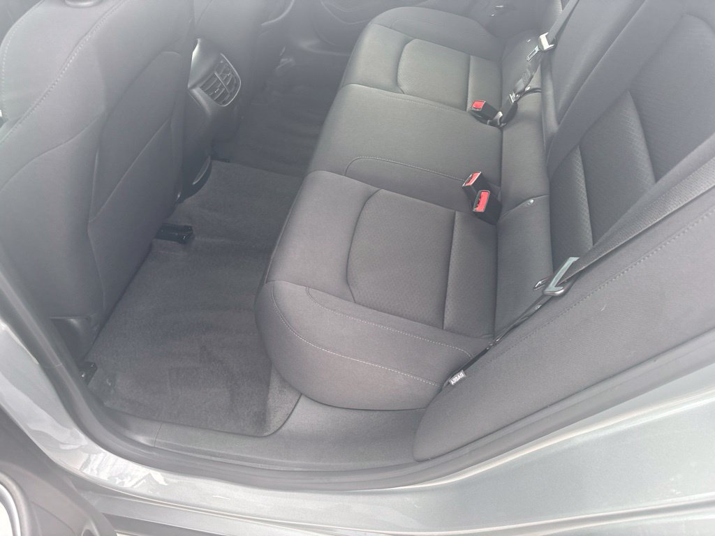 Used 2024 Chevrolet Malibu LT FWD image 13