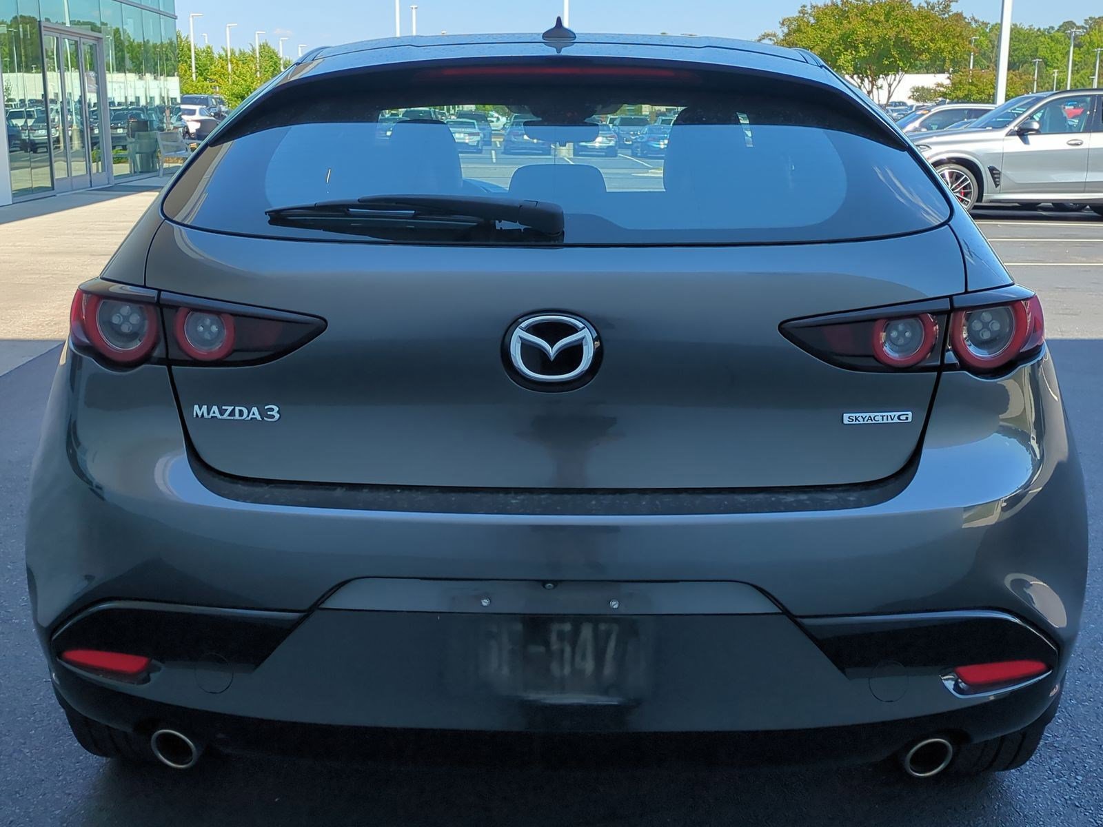 Used 2019 MAZDA MAZDA3 Hatchback w/ Premium Package FWD image 9