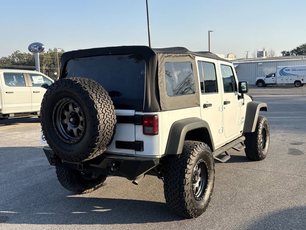 Used 2012 Jeep Wrangler Unlimited Sport image 6