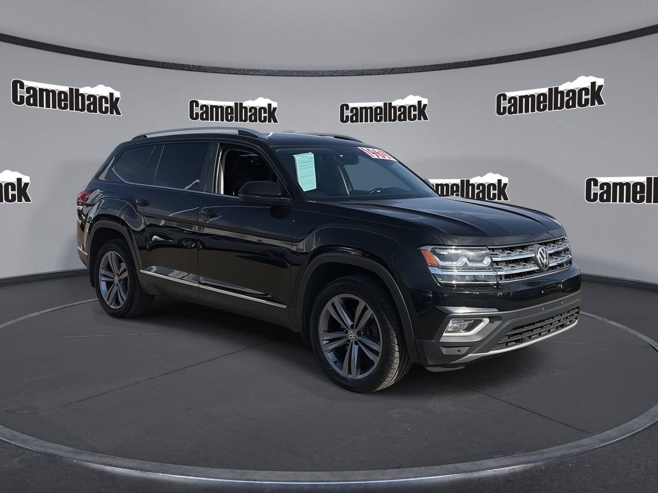 Used 2018 Volkswagen Atlas SEL AWD/4WD image 1