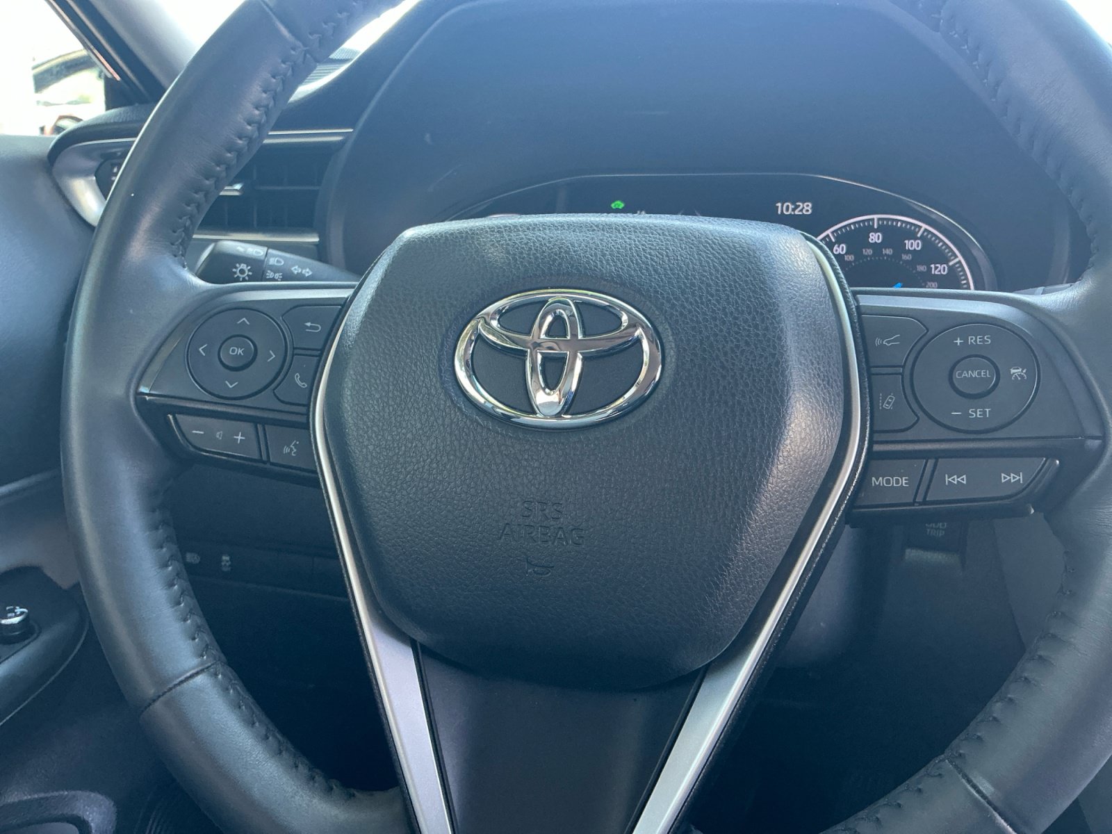 Certified 2024 Toyota Venza LE AWD/4WD image 30