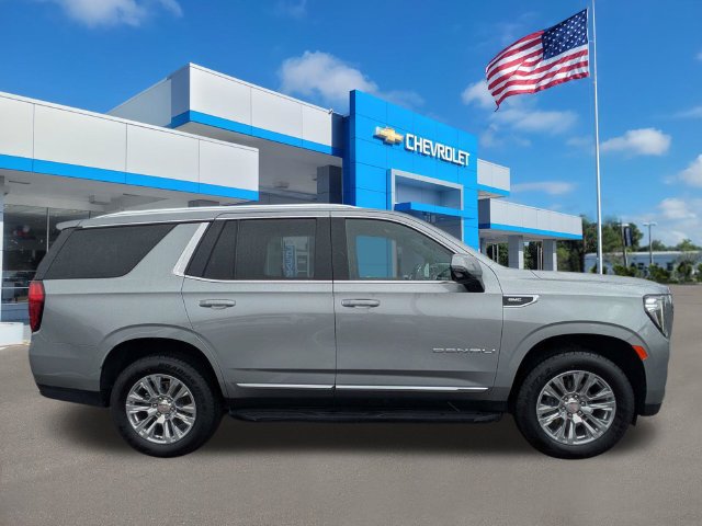 Used 2024 GMC Yukon Denali RWD image 3