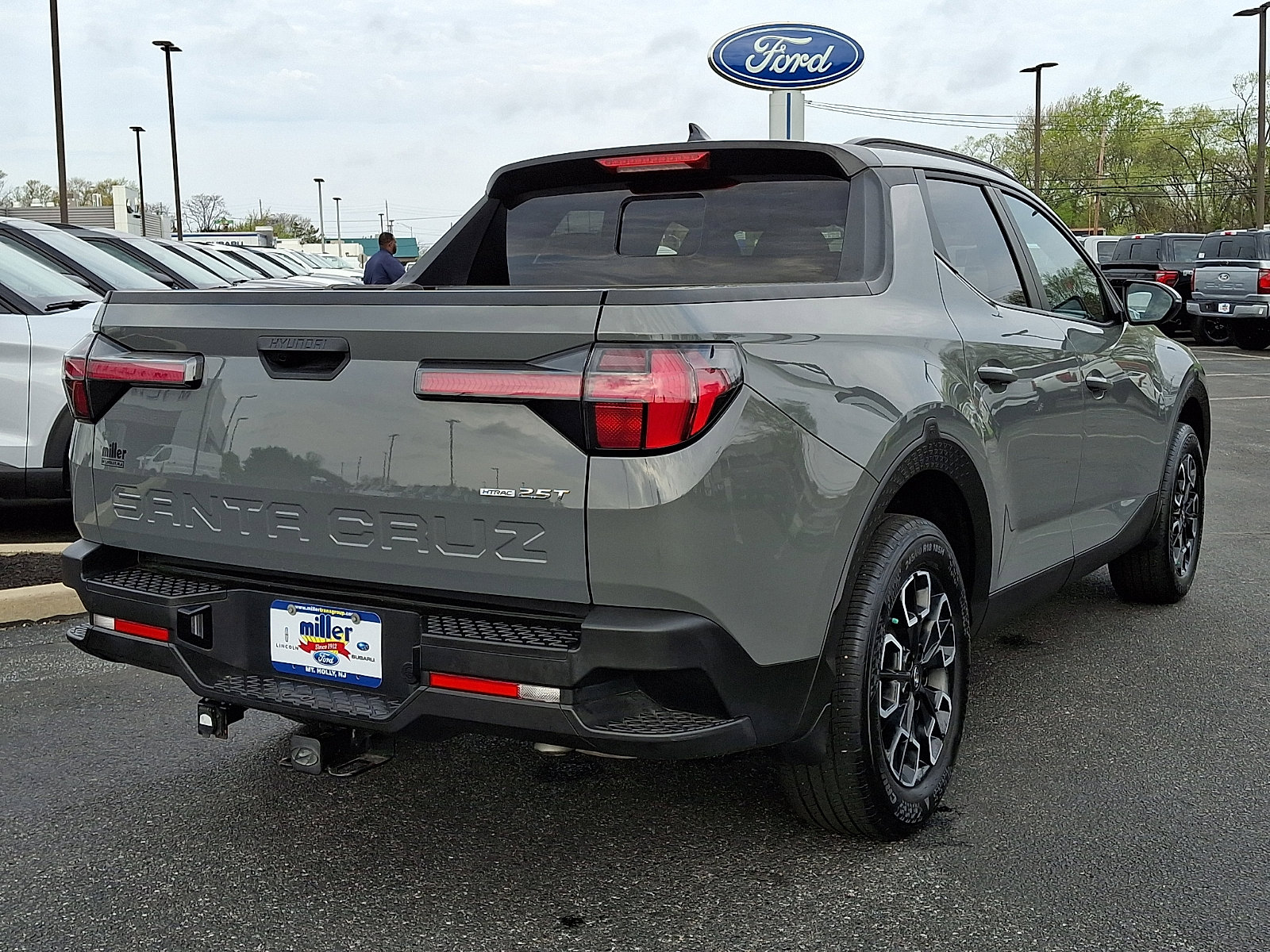 Used 2023 Hyundai Santa Cruz SEL Premium image 6