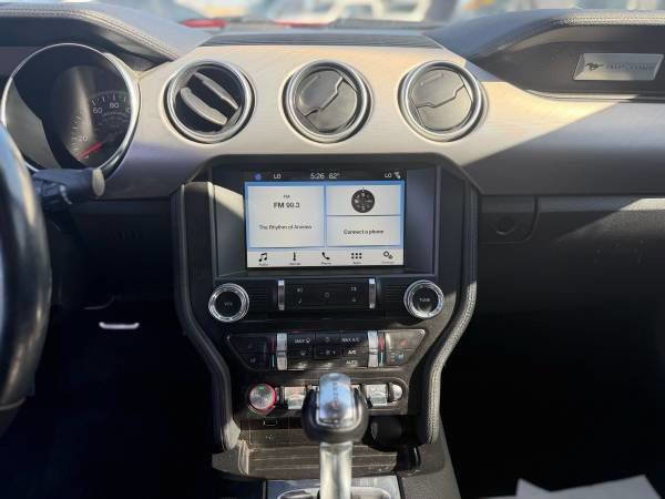 Used 2018 Ford Mustang Premium RWD image 10