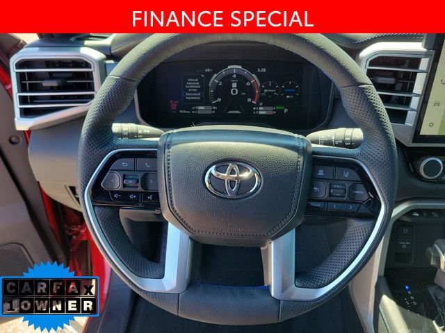 Used 2025 Toyota Sequoia Platinum AWD/4WD image 31