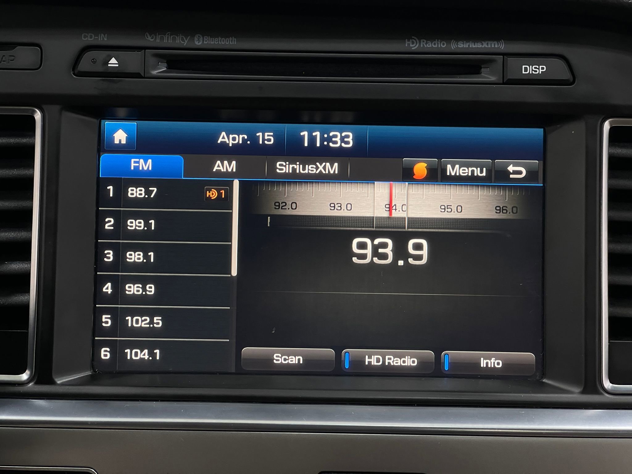 Used 2017 Hyundai Sonata Limited w/ Tech Package 03 FWD image 24