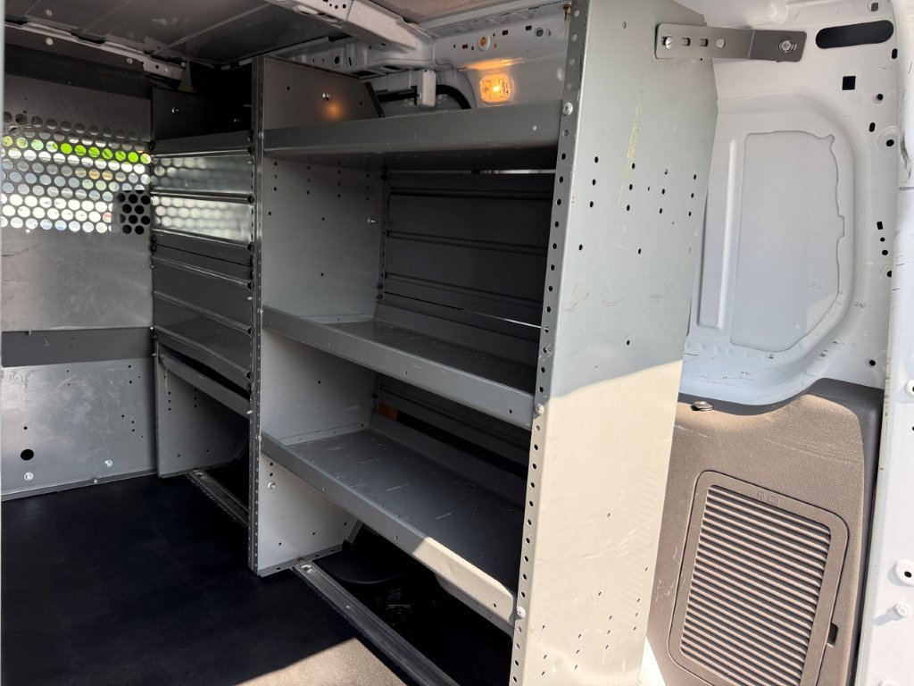 Used 2022 Ford Transit Connect XL FWD image 9