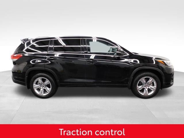 Used 2018 Toyota Highlander Limited image 11